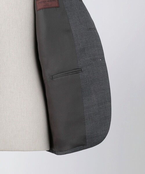 UNITED ARROWS(ユナイテッドアローズ)の「山栄 サージ シングル3ボタン スーツ(スーツセット・メンズ・ダークグレー・48/46/44)」の6枚目の写真