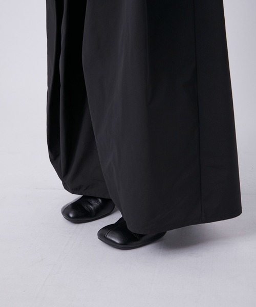 RUFFLE PANTS（その他パンツ）｜TAAKK（ターク）のファッション