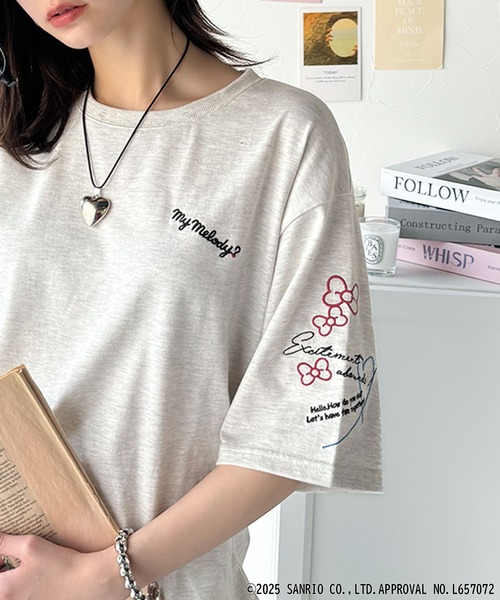 sanrio（サンリオ）の「【Sanrio characters/サンリオキャラクターズ】大人可愛い！かくれんぼシリーズランダム刺繍ビッグTシャツ（半袖）（Tシャツ/カットソー・レディース・チャコール/オフホワイト/ネイビー/オートミール・X-LARGE/LARGE/MEDIUM/SMALL）」の3枚目の写真