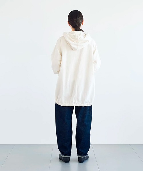 HAU(ハウ)の「ウォーキングジャケットhood(その他アウター・レディース・アイボリー/ブラック・MEDIUM)」の6枚目の写真