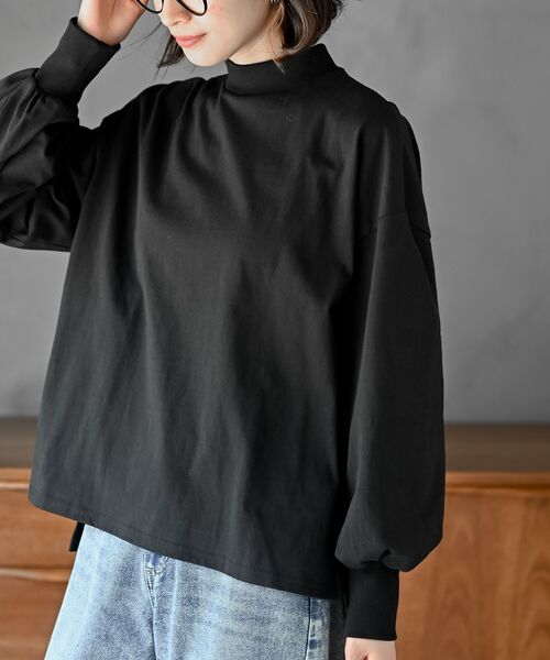 rps（アールピーエス）の「ボリュームスリーブリブハイネックロンＴ（Tシャツ/カットソー・レディース・ブラック/オフホワイト/ホワイト系その他2/ホワイト系その他3/ホワイト系その他4/アイボリー/ブラック系その他2・フリー）」の6枚目の写真