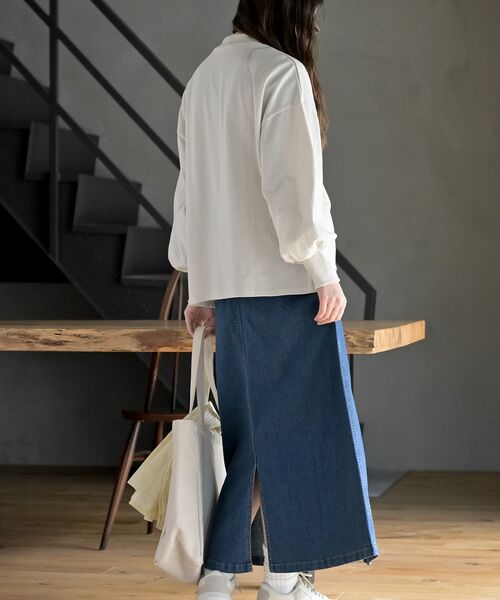 rps（アールピーエス）の「ボリュームスリーブリブハイネックロンＴ（Tシャツ/カットソー・レディース・ブラック/オフホワイト/ホワイト系その他2/ホワイト系その他3/ホワイト系その他4/アイボリー/ブラック系その他2・フリー）」の12枚目の写真