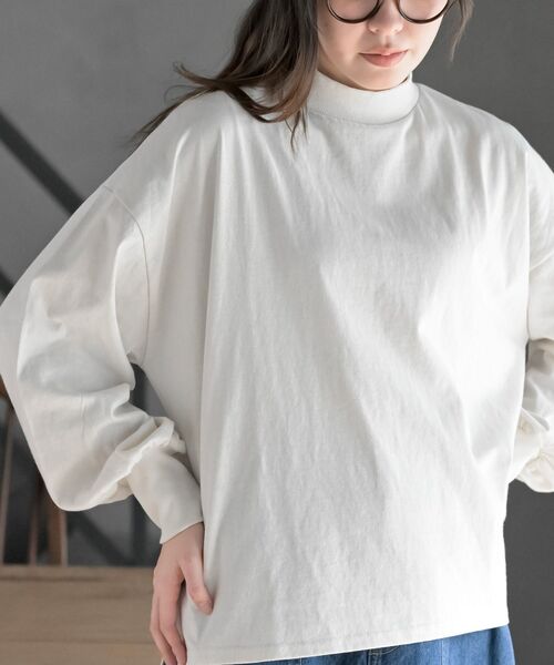 rps（アールピーエス）の「ボリュームスリーブリブハイネックロンＴ（Tシャツ/カットソー・レディース・ブラック/オフホワイト/ホワイト系その他2/ホワイト系その他3/ホワイト系その他4/アイボリー/ブラック系その他2・フリー）」の11枚目の写真