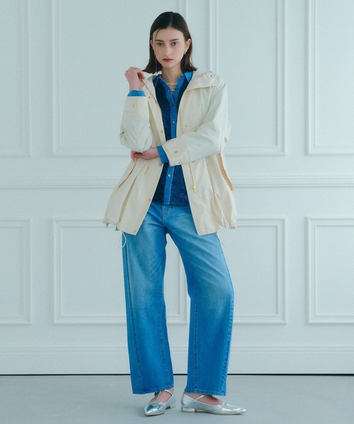 YECCA VECCA(イェッカヴェッカ)の「撥水ミドル丈マウンテンパーカー(マウンテンパーカー・レディース・ベージュ/ネイビー/アイボリー・FREE)」の10枚目の写真