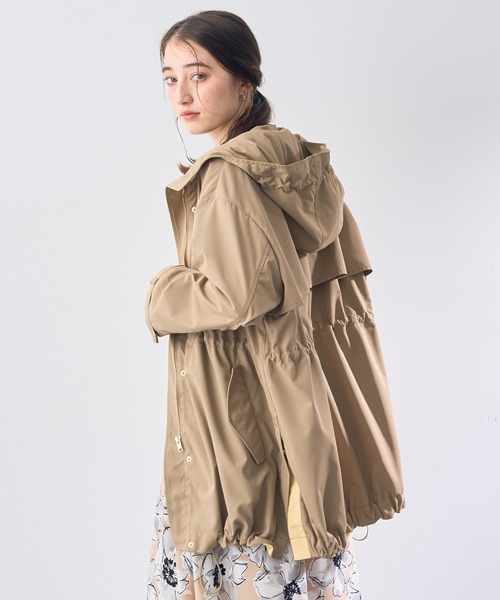 YECCA VECCA(イェッカヴェッカ)の「撥水ミドル丈マウンテンパーカー(マウンテンパーカー・レディース・ベージュ/ネイビー/アイボリー・FREE)」の15枚目の写真