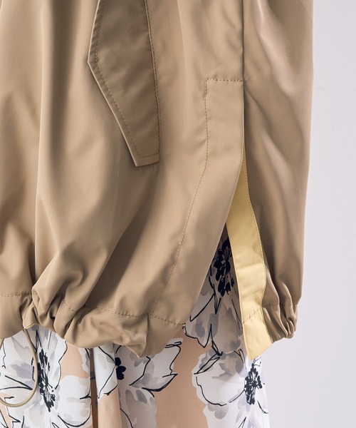 YECCA VECCA(イェッカヴェッカ)の「撥水ミドル丈マウンテンパーカー(マウンテンパーカー・レディース・ベージュ/ネイビー/アイボリー・FREE)」の19枚目の写真