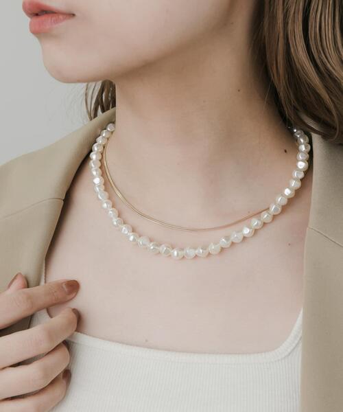 SMELLY（スメリー）の「パールスネークチェーン2セットネックレス（ネックレス・レディース・アイボリー・-）」の9枚目の写真