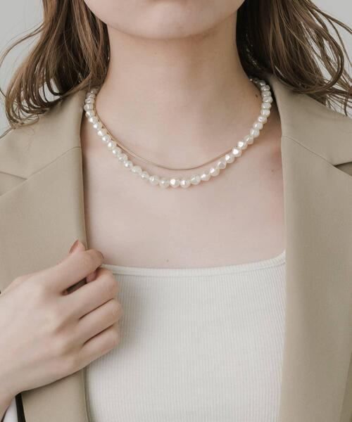 SMELLY（スメリー）の「パールスネークチェーン2セットネックレス（ネックレス・レディース・アイボリー・-）」の3枚目の写真