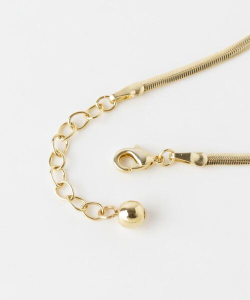 SMELLY（スメリー）の「パールスネークチェーン2セットネックレス（ネックレス・レディース・アイボリー・-）」の4枚目の写真