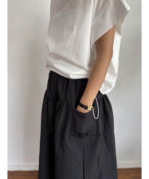 Day and Grade(デイアンドグレイド)の「【極暖 裏ボア】ボリュームボアスカート ギャザー ロングスカート / 防寒 ナイロン素材 / ブラック / 裏起毛(スカート・レディース・ブラック・FREE)」の9枚目の写真