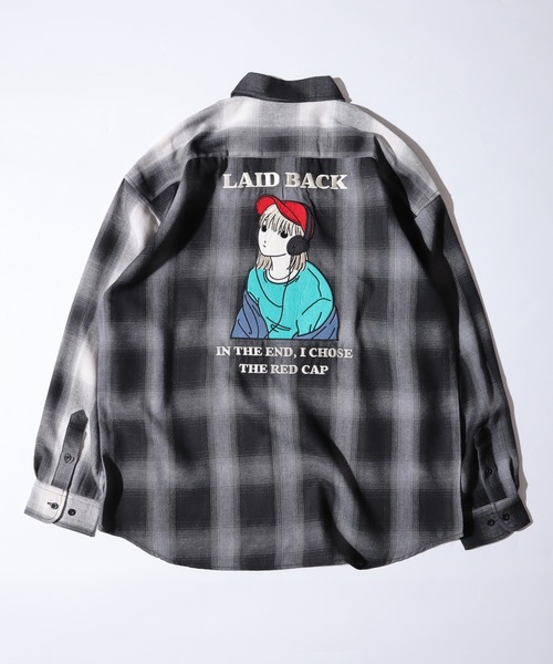Red Cap Girl(レッドキャプガール)の「RED CAP GIRL オンブレーチェックルーズサイズバック刺繍シャツ(シャツ/ブラウス・メンズ・ブラック/その他/ホワイト・M/L/LL)」の4枚目の写真