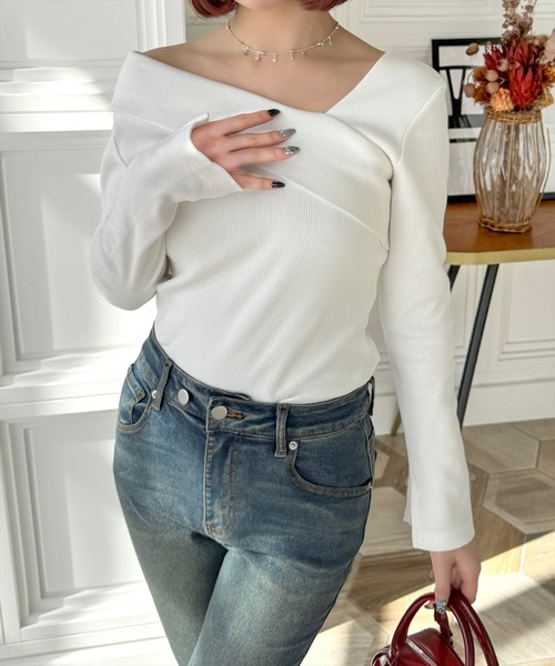 CLEAR BASIC（クリアベーシック）の「袖スッリトクロスリブカットソー [大人 カジュアル 着回し力抜群]≪再入荷≫（Tシャツ/カットソー・レディース・ラベンダー/サックスブルー/ピンク/オフホワイト/グレー/ブラック/モカ/ミント・F）」の2枚目の写真