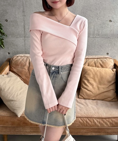 CLEAR BASIC（クリアベーシック）の「袖スッリトクロスリブカットソー [大人 カジュアル 着回し力抜群]≪再入荷≫（Tシャツ/カットソー・レディース・ラベンダー/サックスブルー/ピンク/オフホワイト/グレー/ブラック/モカ/ミント・F）」の8枚目の写真