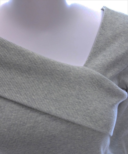 CLEAR BASIC（クリアベーシック）の「袖スッリトクロスリブカットソー [大人 カジュアル 着回し力抜群]≪再入荷≫（Tシャツ/カットソー・レディース・ラベンダー/サックスブルー/ピンク/オフホワイト/グレー/ブラック/モカ/ミント・F）」の14枚目の写真