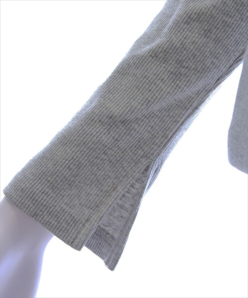 CLEAR BASIC（クリアベーシック）の「袖スッリトクロスリブカットソー [大人 カジュアル 着回し力抜群]≪再入荷≫（Tシャツ/カットソー・レディース・ラベンダー/サックスブルー/ピンク/オフホワイト/グレー/ブラック/モカ/ミント・F）」の15枚目の写真