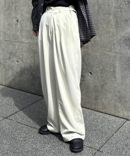 COLONY 2139（コロニートゥーワンスリーナイン）の「グルカパンツ（その他パンツ・レディース・グレー/ブラック/アイボリー・SMALL/MEDIUM）」の5枚目の写真