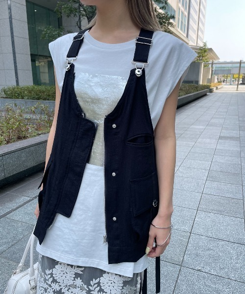 AIC.(エーアイシー)の「箔プリントオーバーサイズノースリトップス(Tシャツ/カットソー・レディース・オフホワイト/チャコールグレー/ブラウン・FREE)」の22枚目の写真