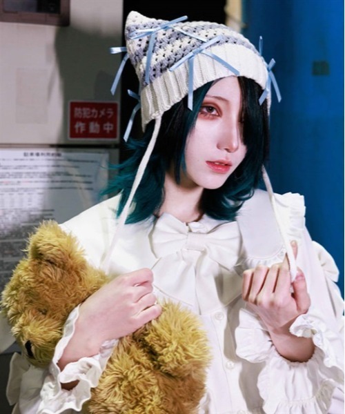 axes femme POETIQUE(アクシーズファムポエティック)の「猫耳サブカルニット帽(ニットキャップ/ビーニー・レディース・ホワイト/ワイン/ブラック・FREE)」の2枚目の写真