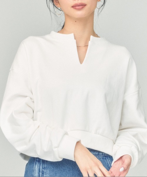 BLUE×PALANG(ブルーパラン)の「【ZOZOTOWN限定カラー】LOGO CROPPED SWEAT(スウェット・レディース・ネイビー/ロイヤルブルー/アイボリー/ライトブルー・FREE)」の2枚目の写真