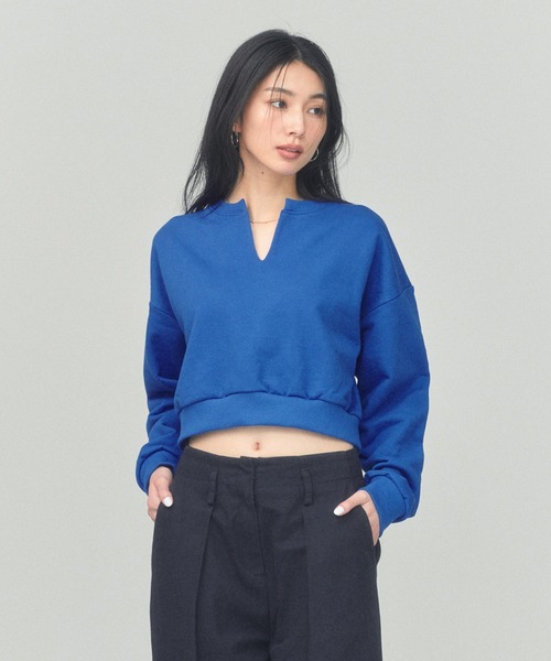 BLUE×PALANG(ブルーパラン)の「【ZOZOTOWN限定カラー】LOGO CROPPED SWEAT(スウェット・レディース・ネイビー/ロイヤルブルー/アイボリー/ライトブルー・FREE)」の11枚目の写真
