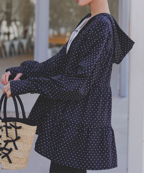 [ラッシュガード]選べる2タイプ指穴付きティアードデザイントップス