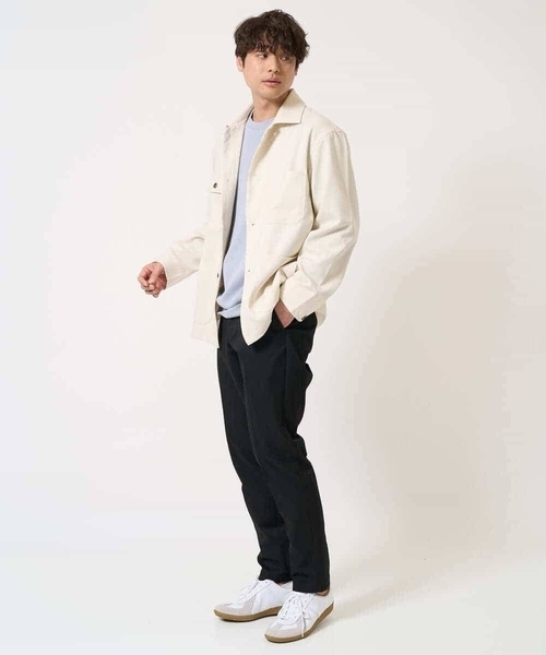 a.v.v(アーヴェヴェ)の「【イージーケア/洗濯機で洗える】ワイドシルエットカバーオール(カバーオール・メンズ・ライトグレー/アイボリー・48/46)」の4枚目の写真