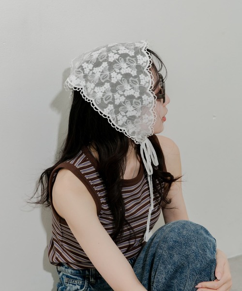 SMELLY(スメリー)の「レースバブーシュカ(バンダナ/スカーフ・レディース・オフホワイト・-)」の3枚目の写真