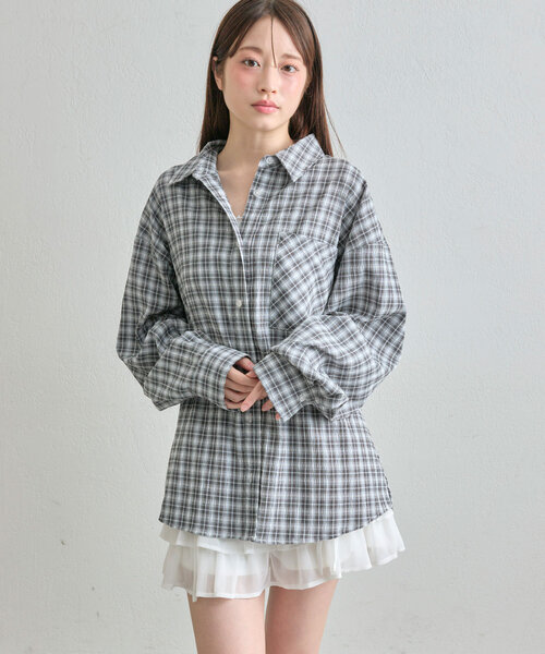 OLIVE des OLIVE(オリーブデオリーブ)の「Bigシャツ(シャツ/ブラウス・レディース・サックスブルー/ブラック/イエロー/ミント/ブラウン・FREE)」の19枚目の写真