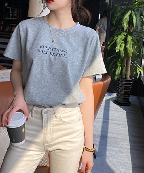 ＆soiree（アンドソワレ）の「【&soiree】フロント ロゴプリントTシャツ(CP)（Tシャツ/カットソー・レディース・イエロー/グレー・M）」の3枚目の写真