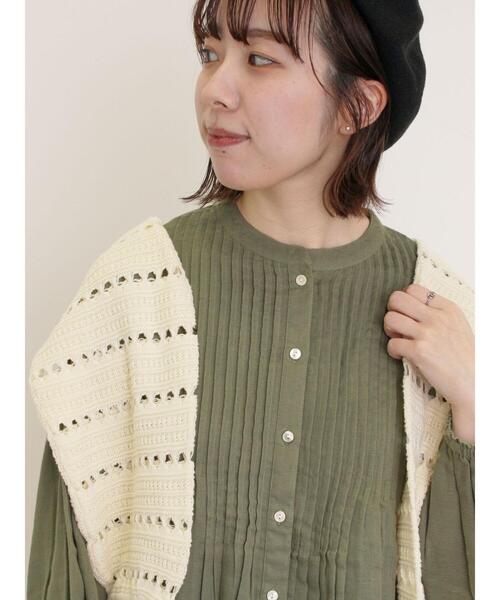 Samansa Mos2（サマンサ モスモス）の「インドガーゼピンタックシャツ（シャツ/ブラウス・レディース・イエロー/オフホワイト/ブルー/カーキ・F）」の6枚目の写真