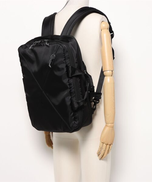 Samsonite Red（サムソナイトレッド）の「【SAMSONITE RED/サムソナイトレッド】 SAC'S BAR別注 バイアスジャック4D 2WAY BUSINESS PACK（バックパック/リュック・メンズ・ブラック・FREE）」の8枚目の写真