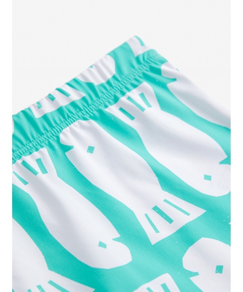 BOBO CHOSES(ボボショーズ)の「Lucky Fish all over square cut swim shorts(水着・キッズ・ライトグリーン・2-3YEAR/6-7YEAR/12-13y/4-5YEAR/8-9y/10-11y)」の3枚目の写真
