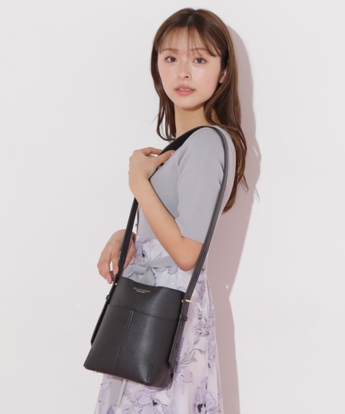 JILL by JILL STUART（ジルバイジルスチュアート）の「ウィークデイコレクション　ベルテッドポシェット（ショルダーバッグ・レディース・アイボリー/ブラック・FREE）」の3枚目の写真