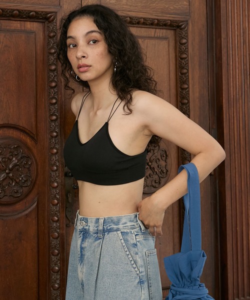 FRUIT OF THE LOOM（フルーツオブザルーム）の「FRUIT OF THE LOOM × Stroove / Bra top & tank top＆T-Shirt 3P / 別注 ブラトップ & タンクトップ & Tシャツ 3セット（タンクトップ・レディース・ホワイト系/ホワイト/ピンク系・FREE）」の9枚目の写真