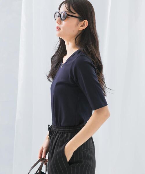 URBAN RESEARCH ROSSO WOMEN（アーバンリサーチ　ロッソ）の「スーピマコットンUネックカットソー（Tシャツ/カットソー・レディース・ホワイト/ピンク/ネイビー・FREE）」の20枚目の写真