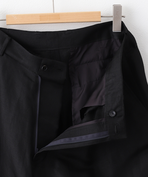 EDIFICE(エディフィス)の「E. MOEIIEY シルクMIX ショーツ(その他パンツ・メンズ・ブラック・MEDIUM/LARGE)」の6枚目の写真