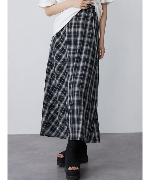 MURUA（ムルーア）の「【WEB限定】チェックフレアスカート（スカート・レディース・ブラック/グレー/グリーン・FREE）」の2枚目の写真