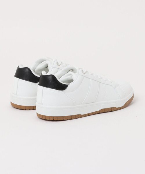 Honeys(ハニーズ)の「シンプルコートスニーカー(スニーカー・レディース・ブラック/ホワイト/ホワイト×ブラック・LL/S/M/L)」の10枚目の写真