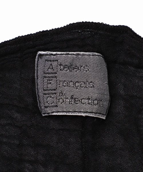 plage(プラージュ)の「《追加》LES ATELIERS FRANCAIS DE CONFECTION 別注 PAREO スカーフ(ストール/ショール・レディース・ブラック/アイボリー・FREE)」の13枚目の写真