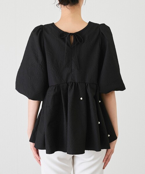 Jayro（ジャイロ）の「パール装飾ペプラムブラウス（シャツ/ブラウス・レディース・ホワイト系その他/ブラック・M）」の7枚目の写真