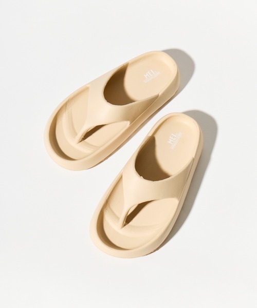 MEI（メイ）の「【 MEI / メイ 】 レディース トングサンダル TONG SANDAL（サンダル・レディース・ベージュ/ブラック・LARGE/MEDIUM/SMALL）」の2枚目の写真