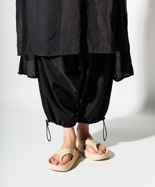 MEI（メイ）の「【 MEI / メイ 】 レディース トングサンダル TONG SANDAL（サンダル・レディース・ベージュ/ブラック・LARGE/MEDIUM/SMALL）」の15枚目の写真