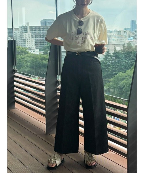 Te chichi（テチチ）の「ハイウエストワイドフレアデニム（デニムパンツ・レディース・ブラック/インディゴブルー・マルチサイズ）」の4枚目の写真