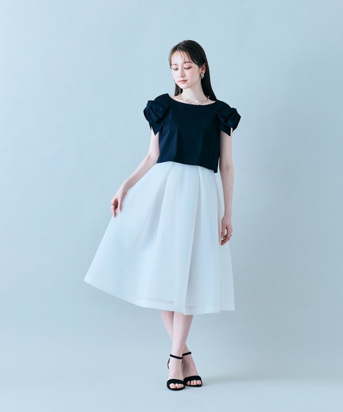 Audie a Muses(オーディアミューズ)の「リボンスリーブワンピース(ワンピース・レディース・ブラック/オフホワイト・38/40/42)」の3枚目の写真