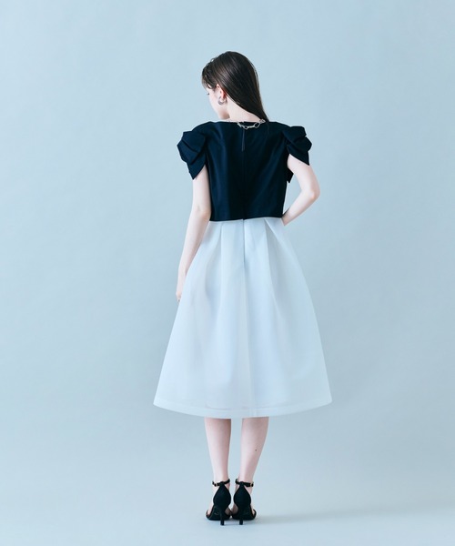 Audie a Muses(オーディアミューズ)の「リボンスリーブワンピース(ワンピース・レディース・ブラック/オフホワイト・38/40/42)」の8枚目の写真