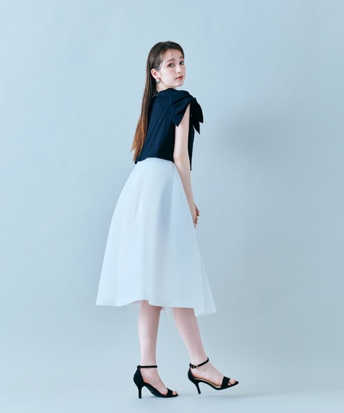 Audie a Muses(オーディアミューズ)の「リボンスリーブワンピース(ワンピース・レディース・ブラック/オフホワイト・38/40/42)」の9枚目の写真