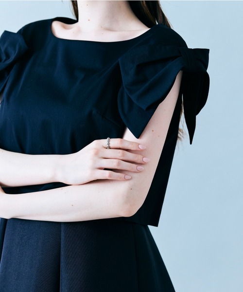 Audie a Muses(オーディアミューズ)の「リボンスリーブワンピース(ワンピース・レディース・ブラック/オフホワイト・38/40/42)」の20枚目の写真