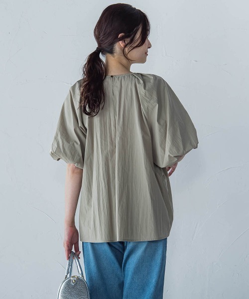 LAUTREAMONT(ロートレアモン)の「【一部店舗限定販売】ワッシャーボリュームスリーブブラウス≪手洗い可能≫(シャツ/ブラウス・レディース・ブラック/カーキ/ブルー・9号)」の12枚目の写真