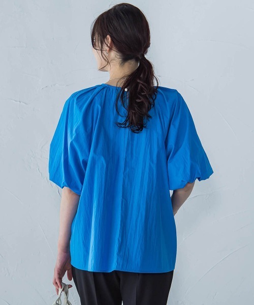 LAUTREAMONT(ロートレアモン)の「【一部店舗限定販売】ワッシャーボリュームスリーブブラウス≪手洗い可能≫(シャツ/ブラウス・レディース・ブラック/カーキ/ブルー・9号)」の19枚目の写真