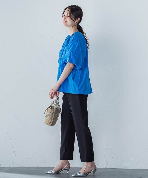 LAUTREAMONT(ロートレアモン)の「【一部店舗限定販売】ワッシャーボリュームスリーブブラウス≪手洗い可能≫(シャツ/ブラウス・レディース・ブラック/カーキ/ブルー・9号)」の22枚目の写真